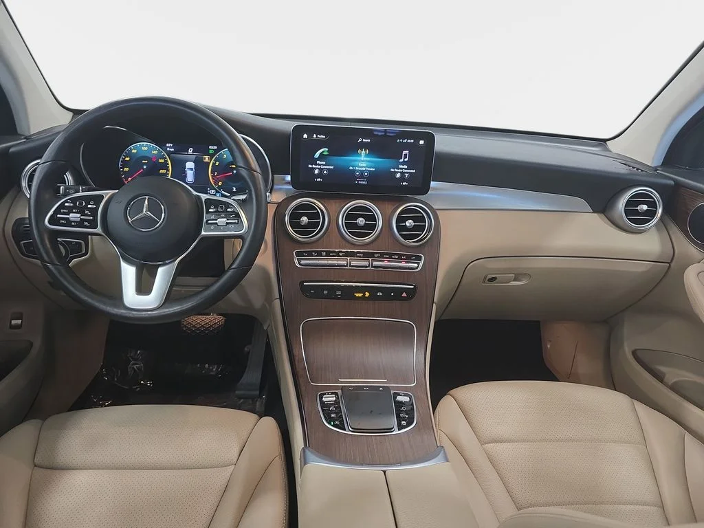 Used 2022 Lunar Blue Metallic Mercedes-Benz GLC 300 image 10