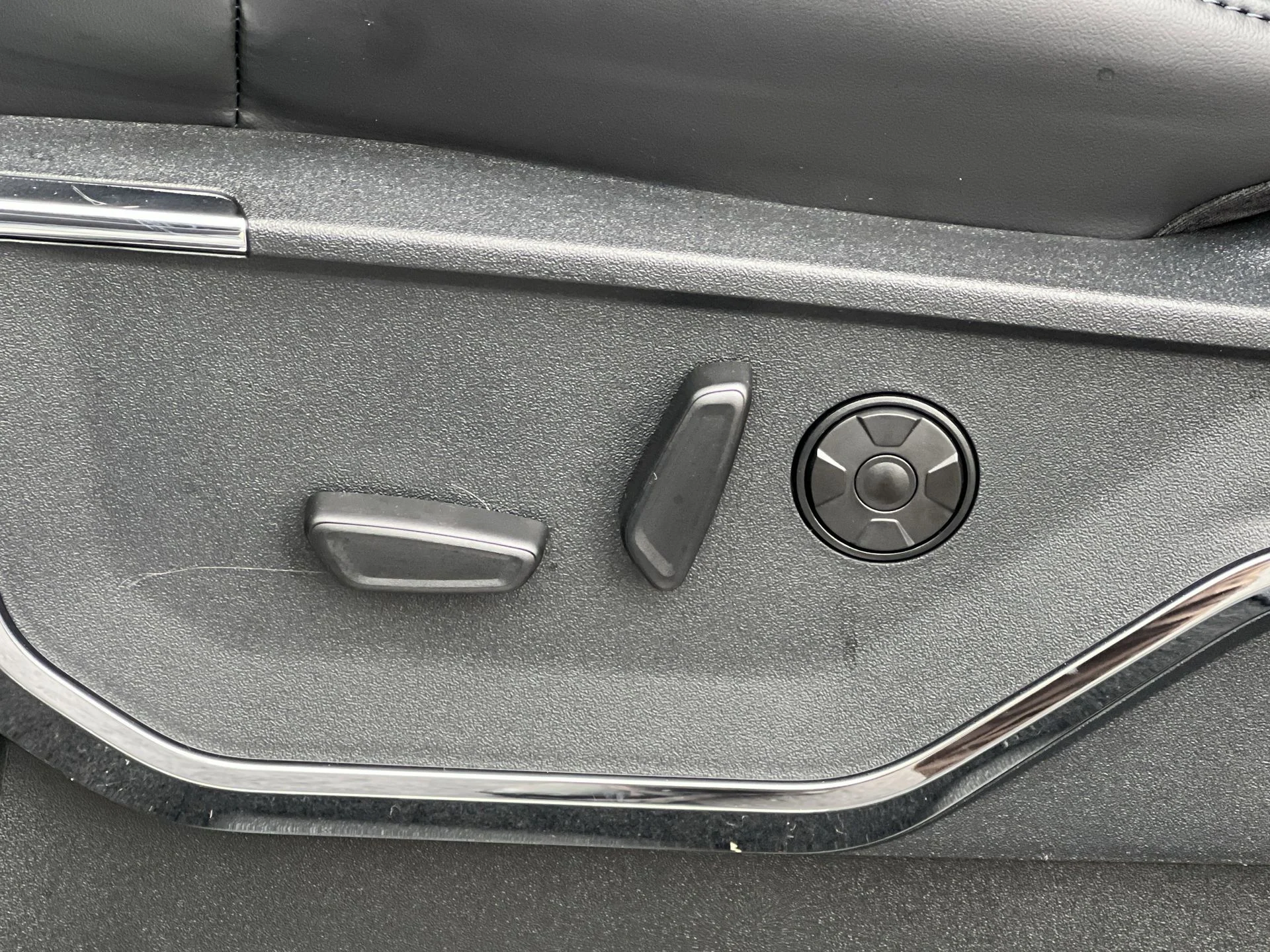 2026 Ford F-350 Super Duty Platinum - Photo 26