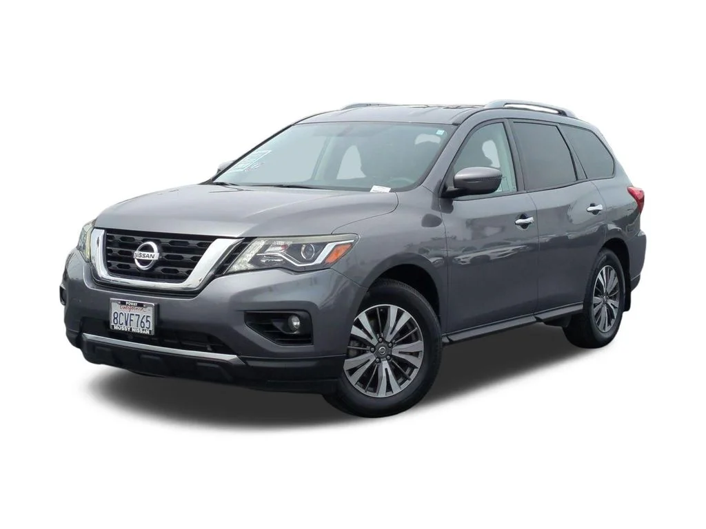 Used 2018 Gray Nissan SV image 1