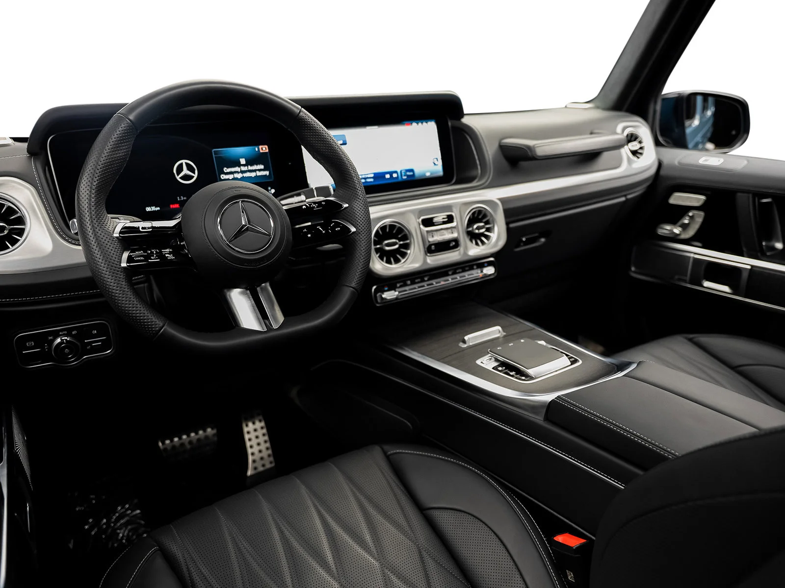 Used 2025  Mercedes-Benz G 580 image 30