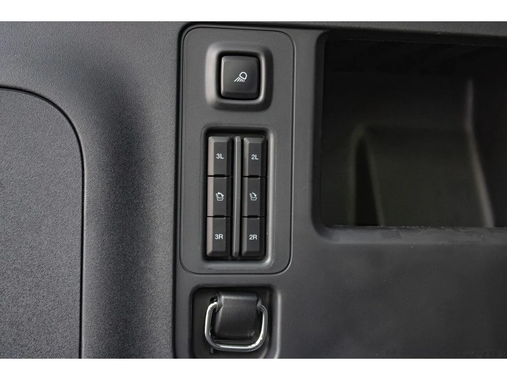 New 2025 Glacier Gray Metallic Tc Ford Platinum image 12