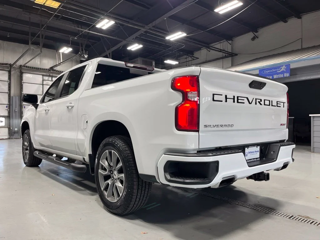 Used 2020 Summit White Chevrolet RST image 5