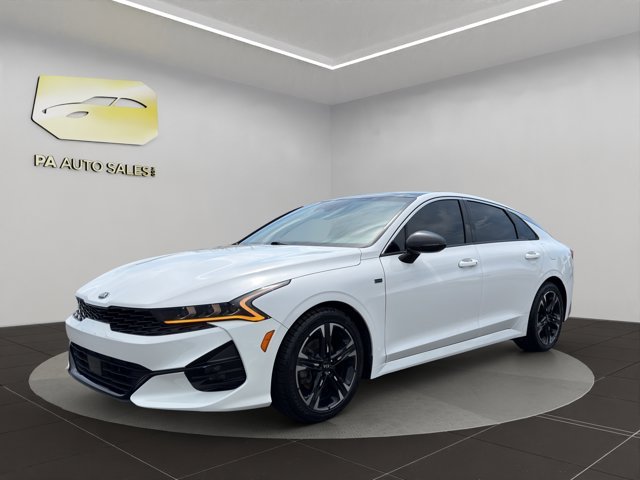 Used 2021 Glacial White Pearl Kia GT-Line image 3