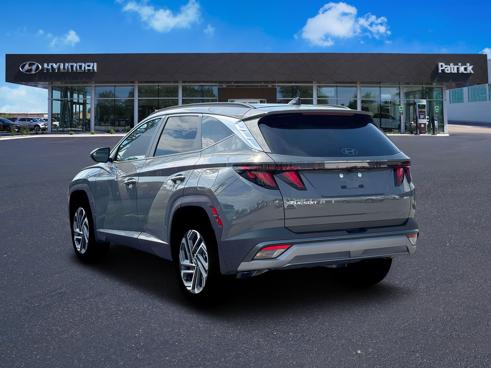 New 2026 Hampton Gray Hyundai SEL Plus image 5