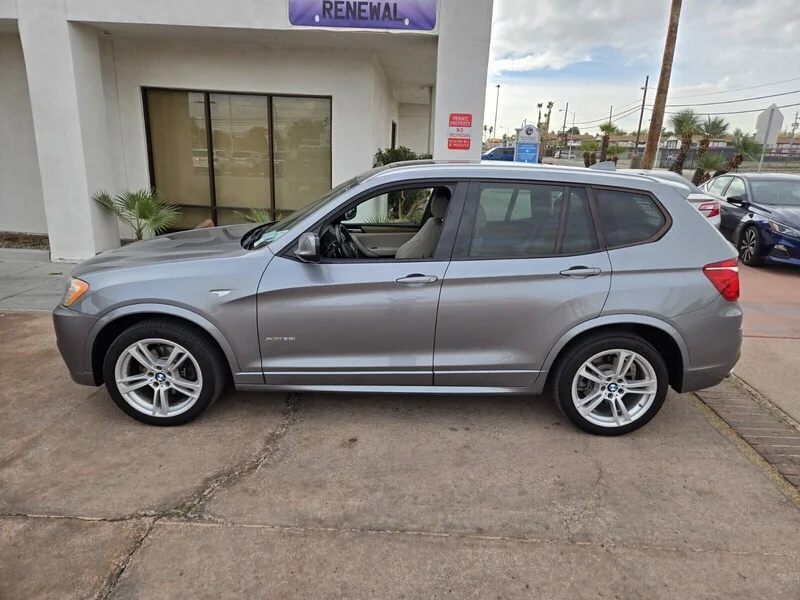 Used 2014 Gray BMW xDrive35i image 2