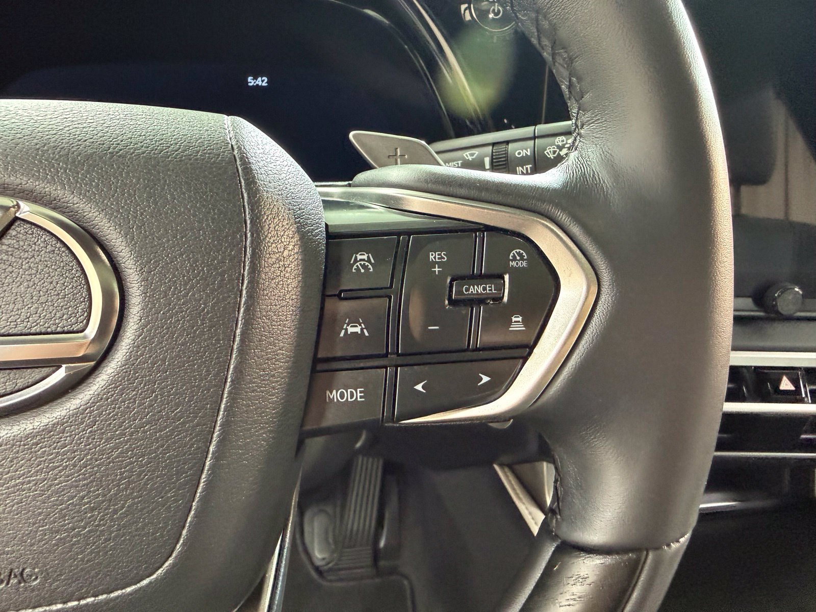 Used 2025 Silver Lexus 350h Premium image 22