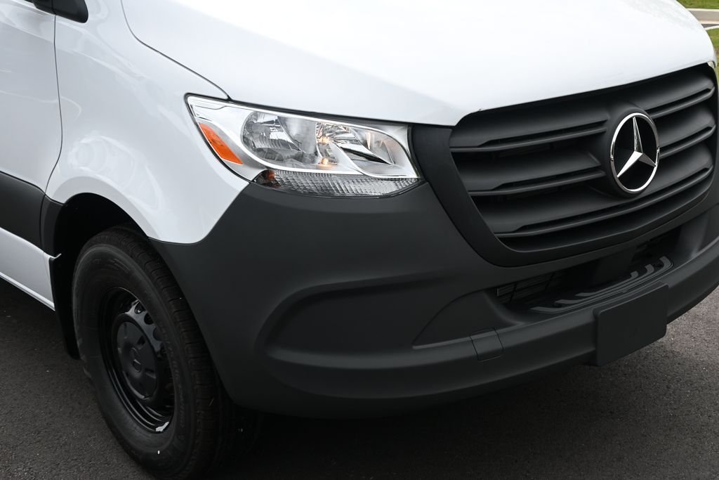 New 2026 Arctic White Mercedes-Benz  image 30