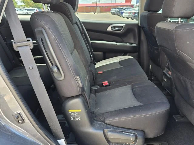 Used 2020 Gray Nissan S image 27