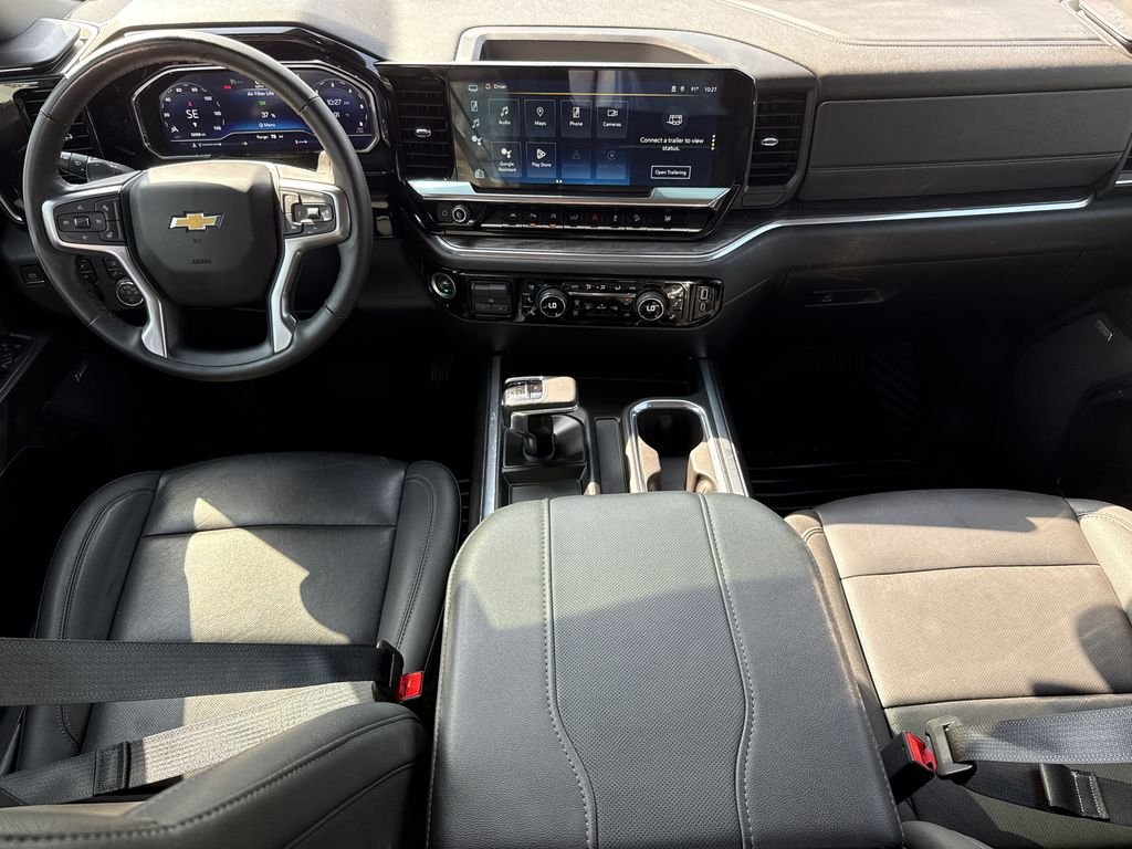 Used 2024 White Chevrolet LTZ image 11