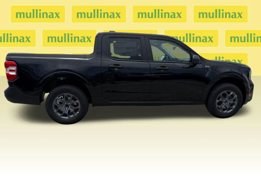 New 2026 Black Ford XLT image 16