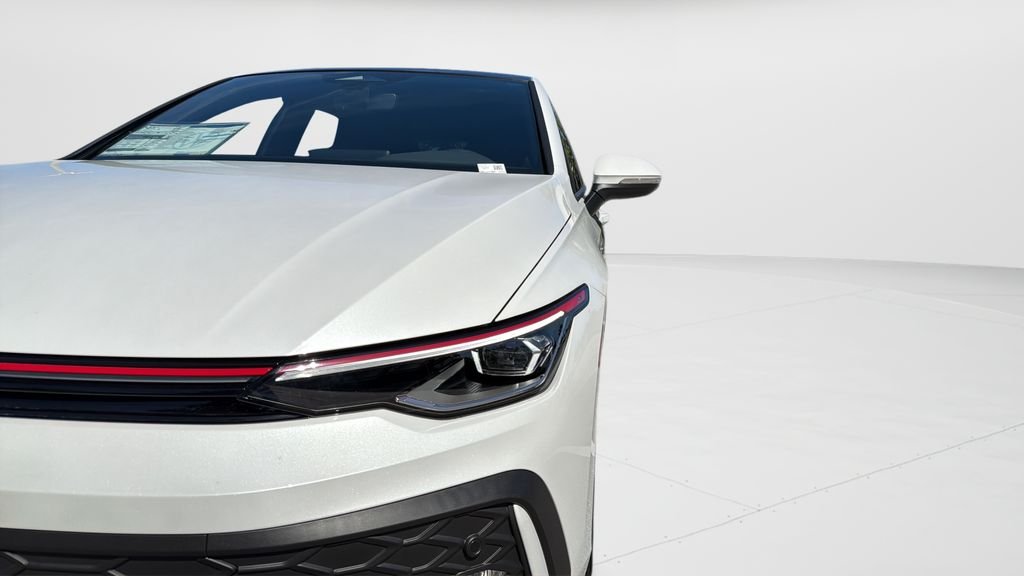 New 2026 Opal White Pearl Volkswagen SE image 34