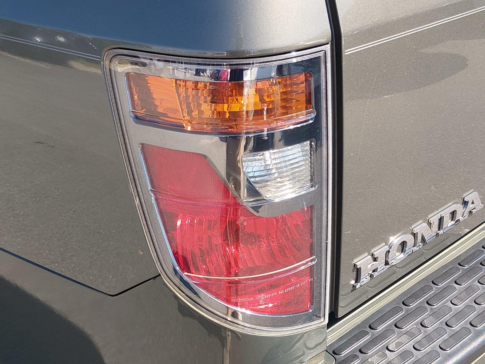Used 2007  Honda RTL w/Leather image 13