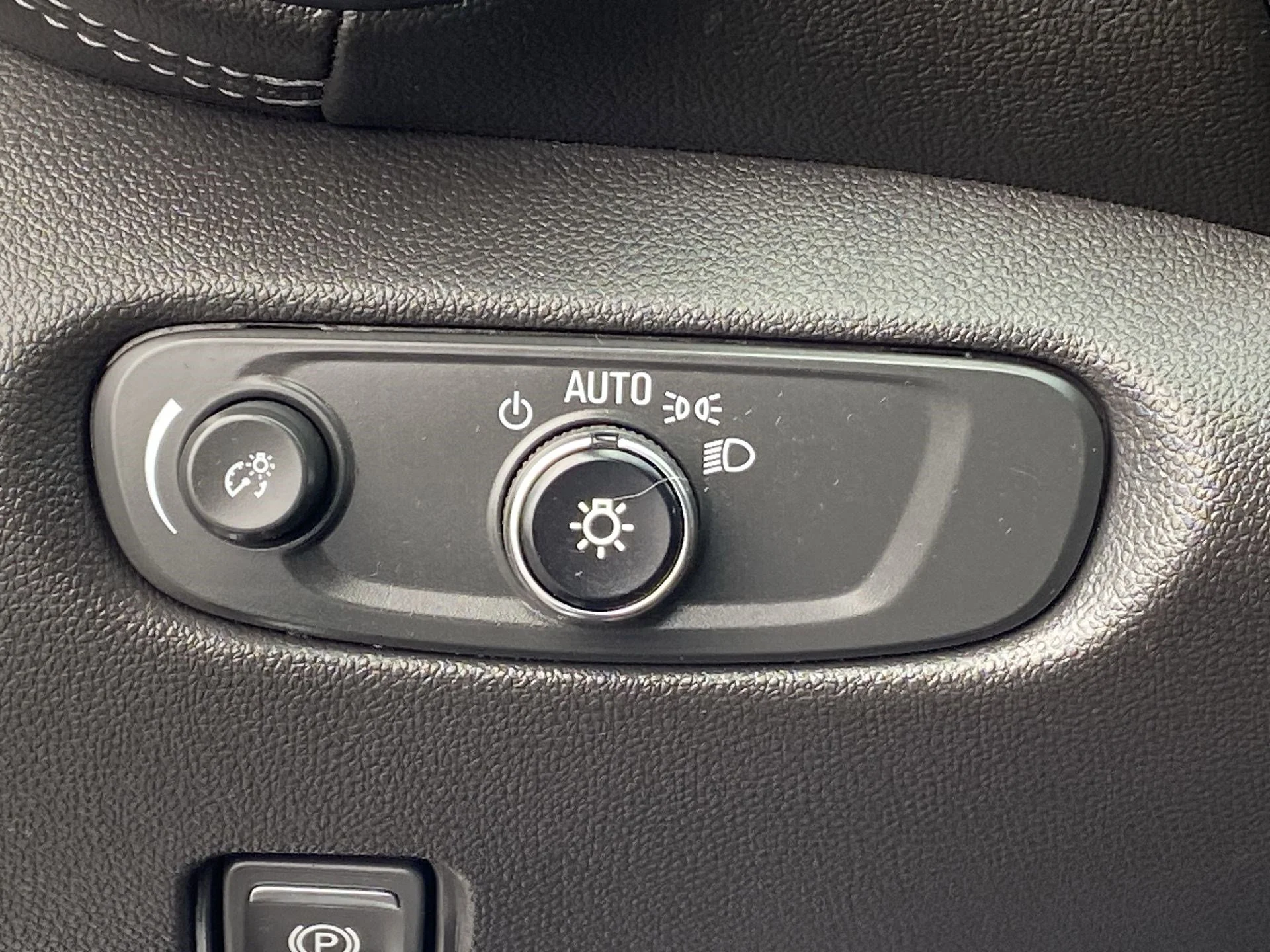 2025 Chevrolet Blazer 2LT - Photo 22