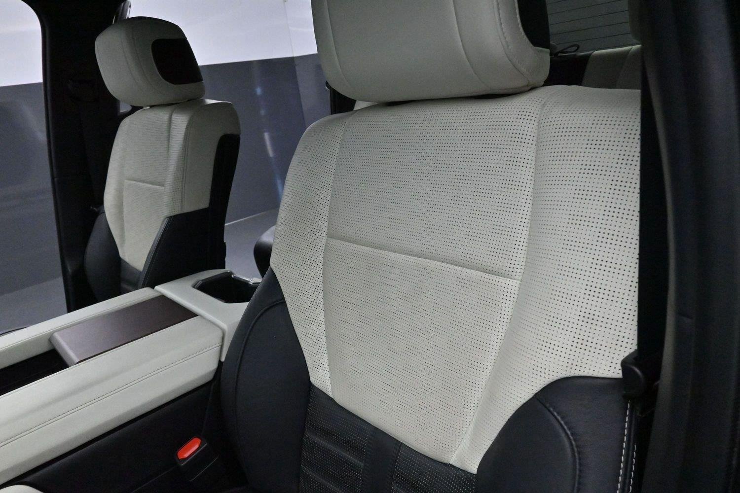 Used 2023 White Toyota Capstone Hybrid image 16