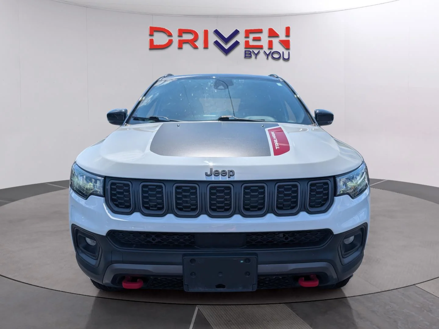 Used 2025 Bright White Clearcoat Jeep Trailhawk image 8