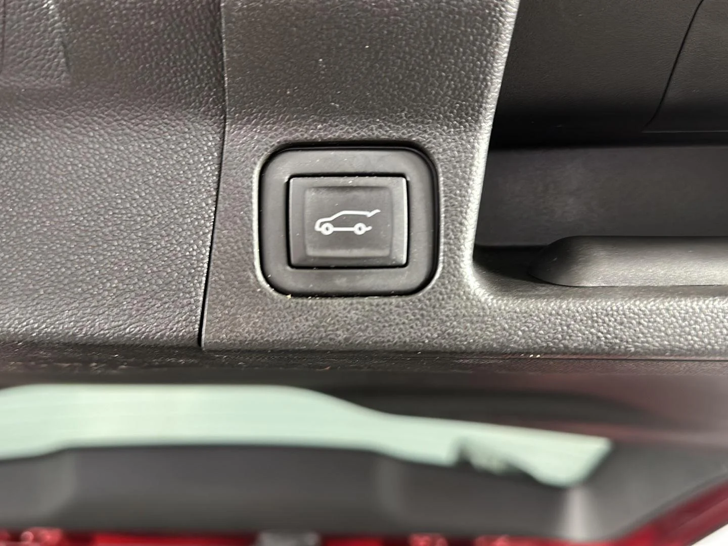 Used 2023 Volcanic Red Tintcoat GMC SLT image 11