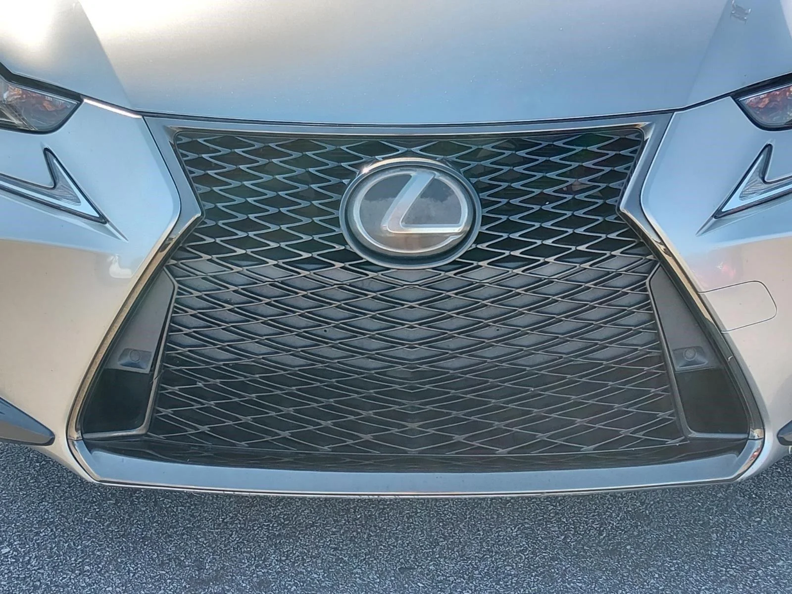 Used 2019 Atomic Silver Lexus IS 300 F SPORT image 9