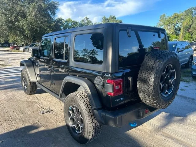 Used 2022 Black Clearcoat Jeep Unlimited Rubicon image 3