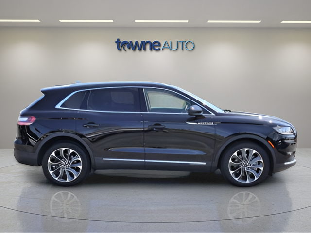Used 2022 Black Lincoln Reserve image 6