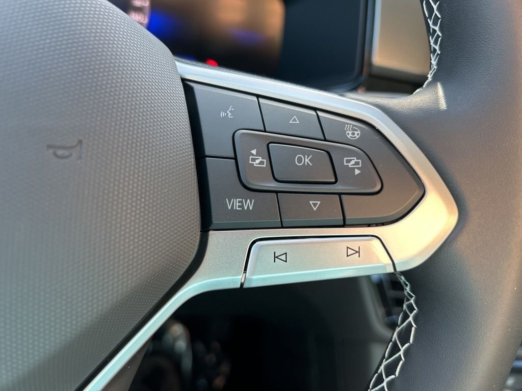 New 2026 Black Volkswagen 1.5T S image 26