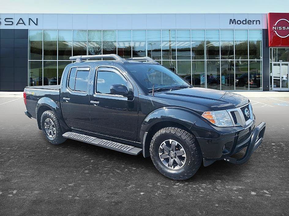 Used 2021 Magnetic Black Pearl Nissan PRO-4X image 3