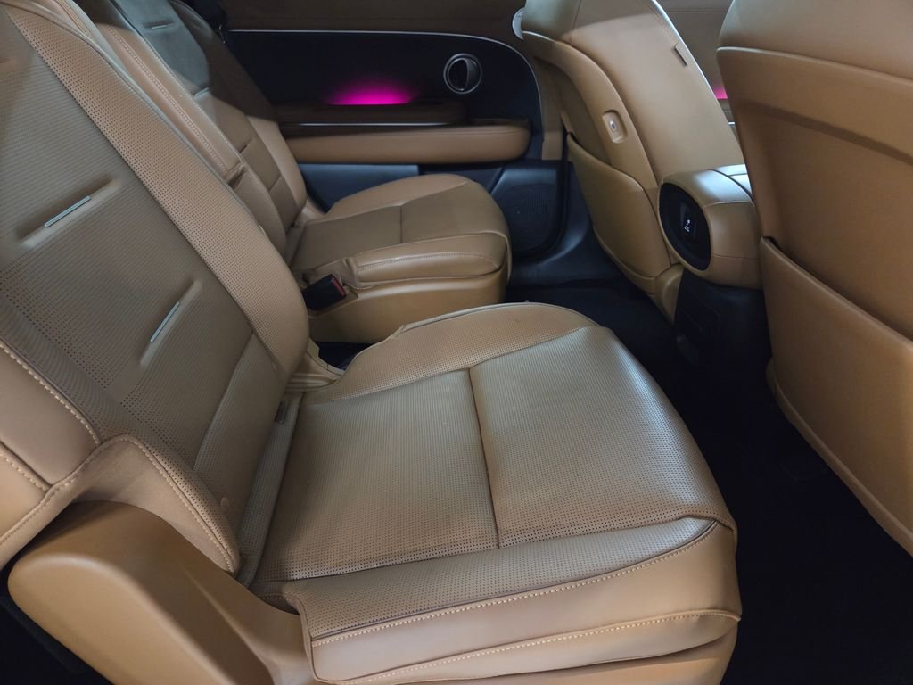 Used 2026 Black Hyundai Calligraphy image 20