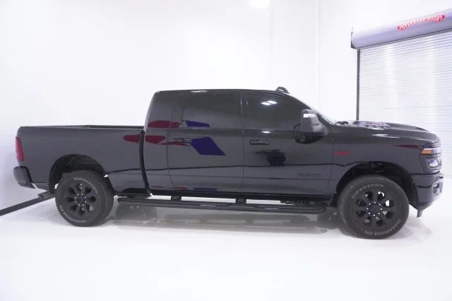 Used 2025 BLACK Ram Laramie image 4
