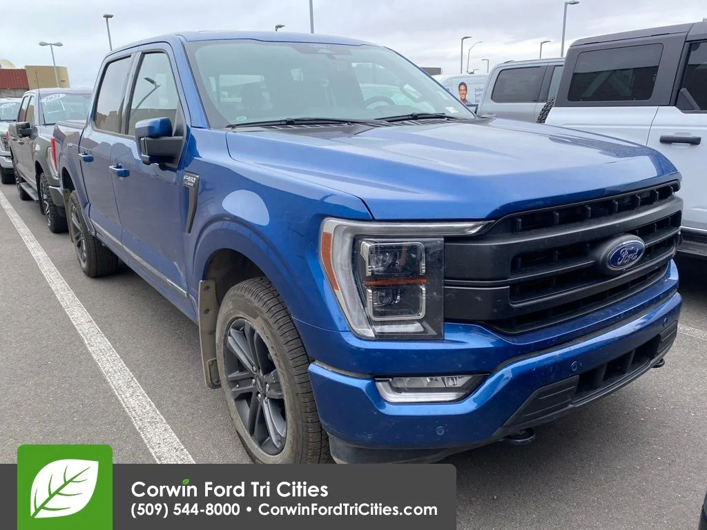 Used 2022  Ford  image 2