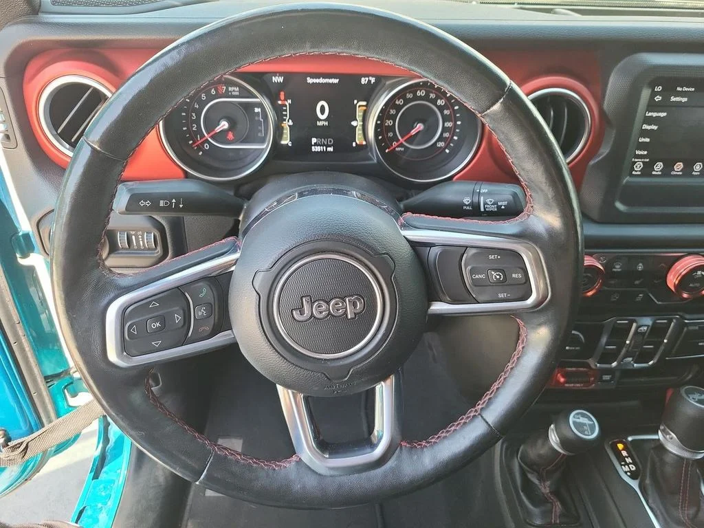 Used 2020 Bikini Pearlcoat Jeep Unlimited Rubicon image 18