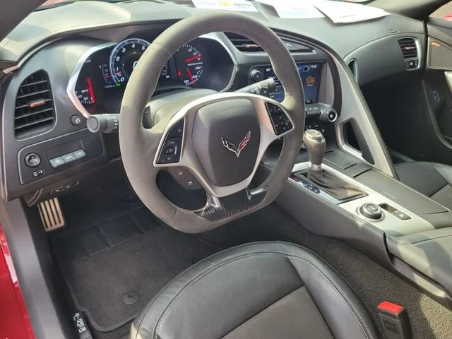 2017 Chevrolet Corvette 2LT - Photo 19