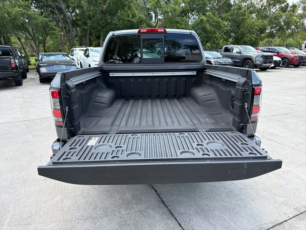 2022 Nissan Frontier SV - Photo 32