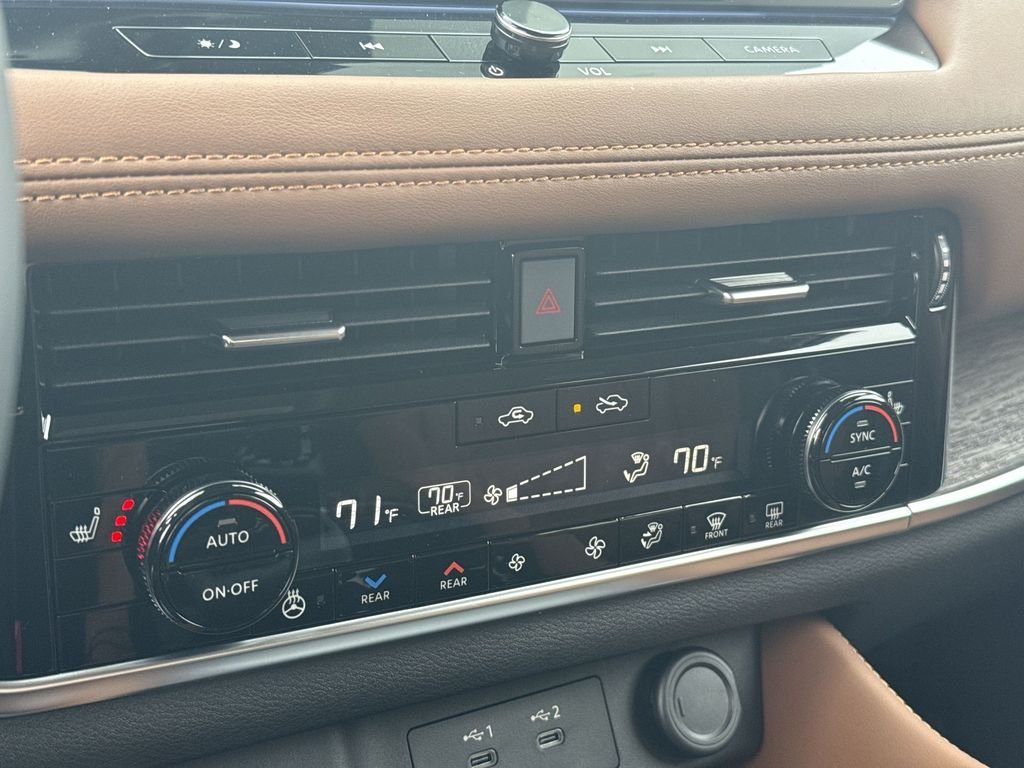 2026 Nissan Rogue Platinum - Photo 18