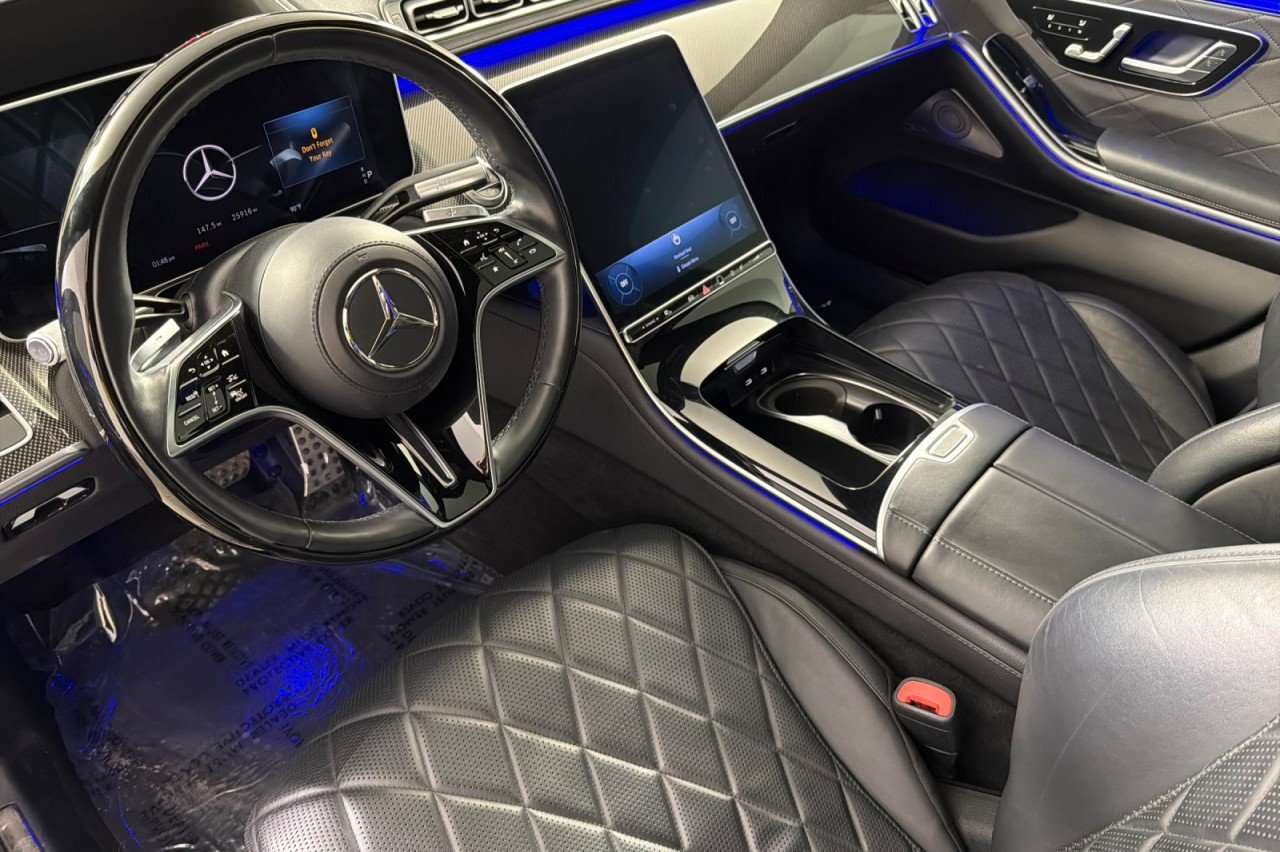 Used 2021 Black Mercedes-Benz S 580 image 9