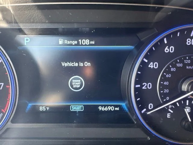 Used 2022 Green Hyundai SEL image 14