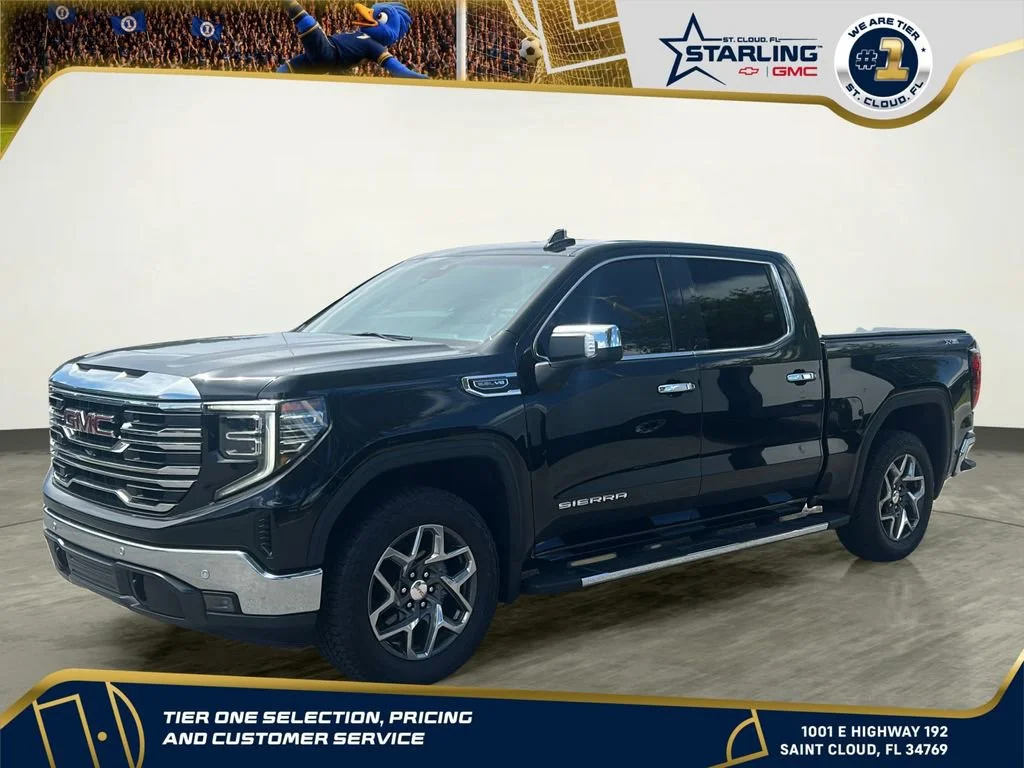 Used 2022 Onyx Black GMC SLT image 1
