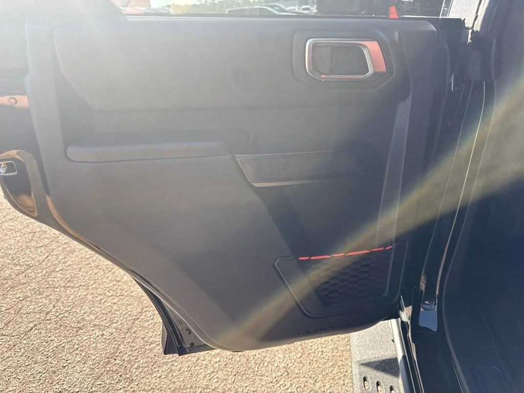 Used 2024  Ford Raptor image 29