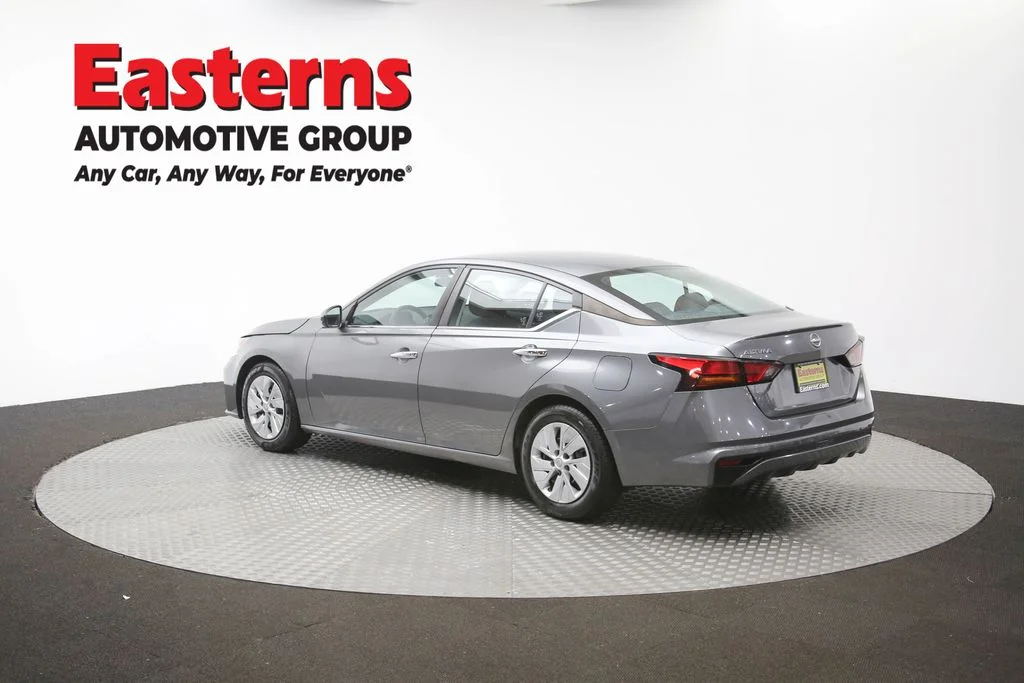 Used 2023 Gray Nissan 2.5 S image 57