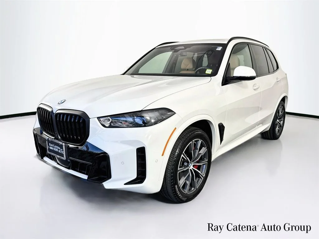 Used 2026 White BMW xDrive40i image 3