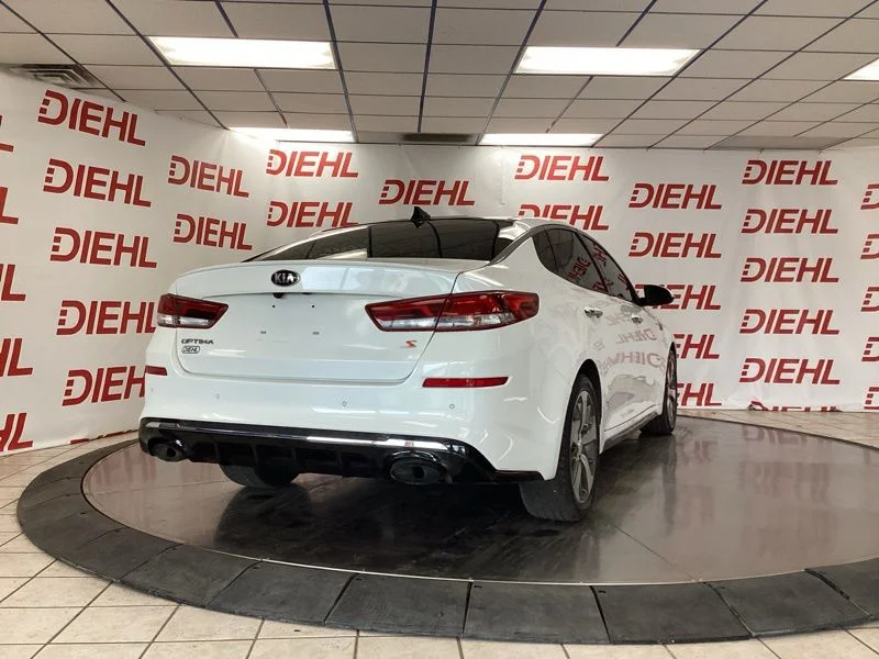 Used 2020 White Kia S image 7
