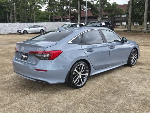 Used 2024 Gray Pearl Honda Touring image 26
