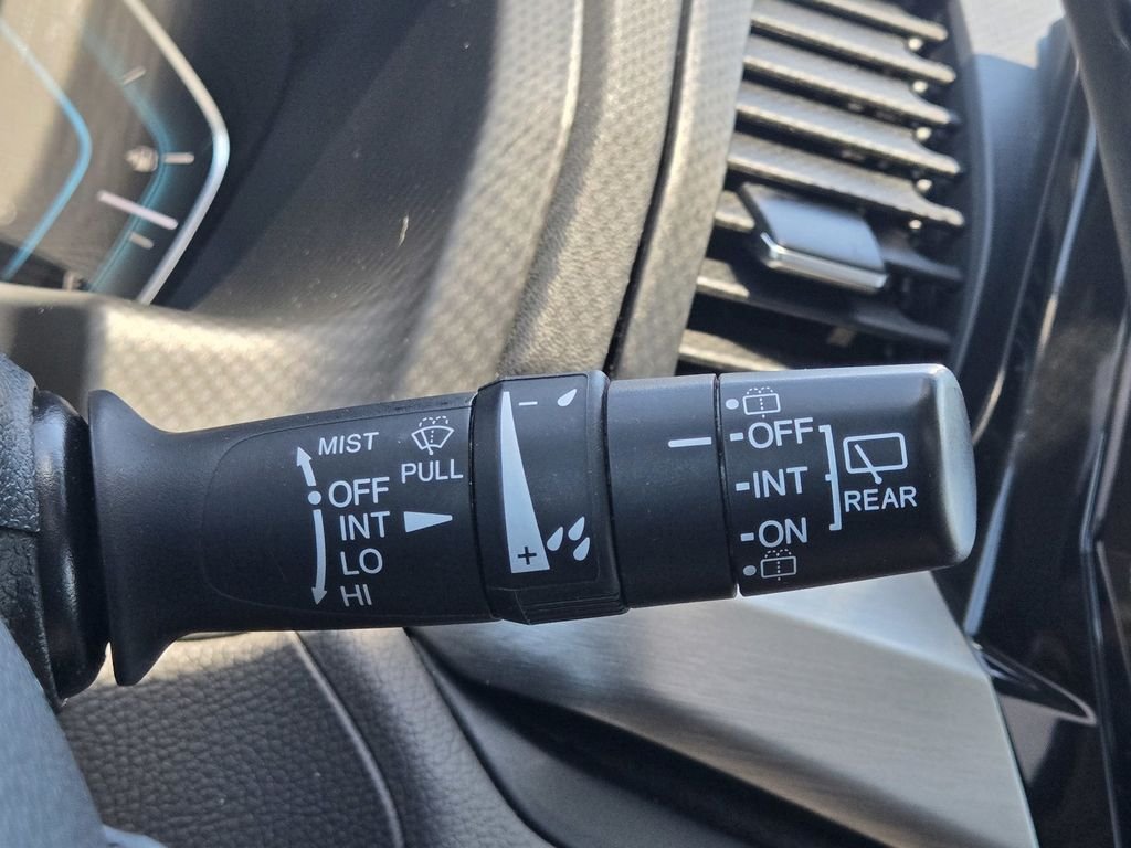 Used 2018 Lunar Silver Metallic Honda EX-L image 19
