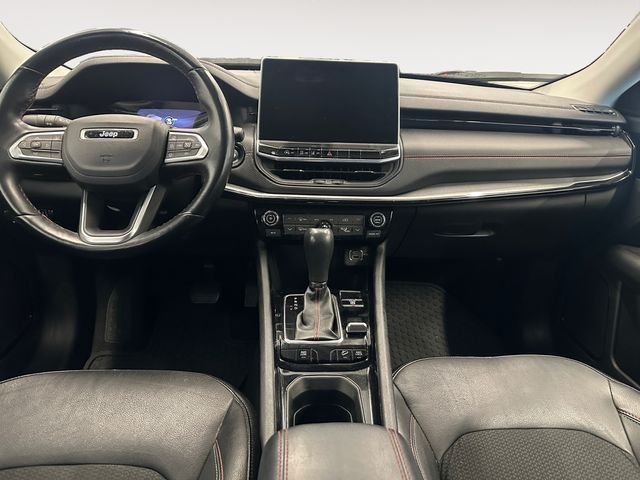 Used 2022 White Jeep Trailhawk image 10