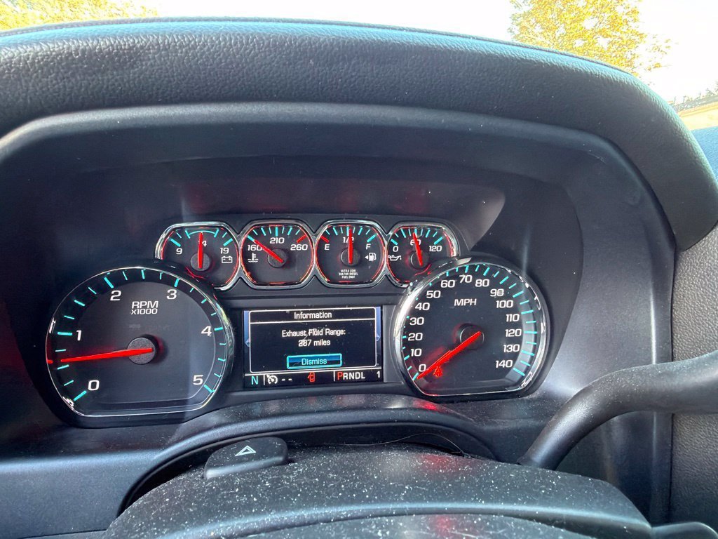 Used 2017 Dark Slate Metallic GMC SLT image 28