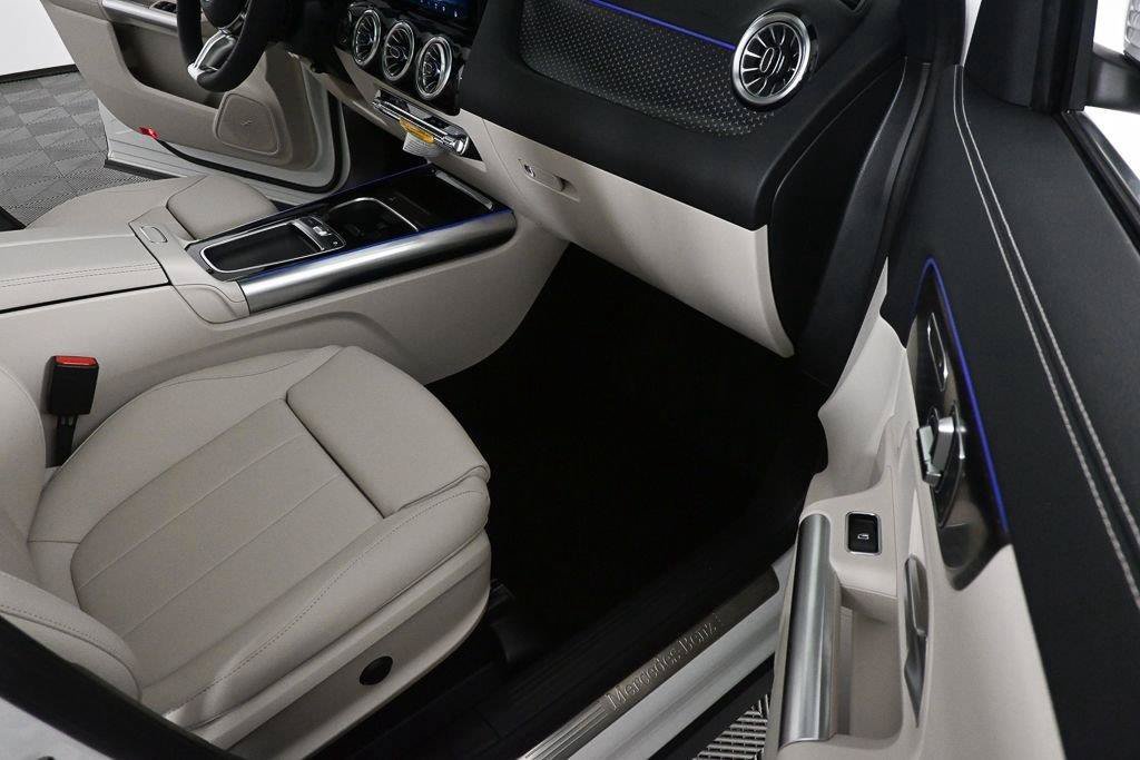New 2026 Polar White Mercedes-Benz GLA 250 image 63