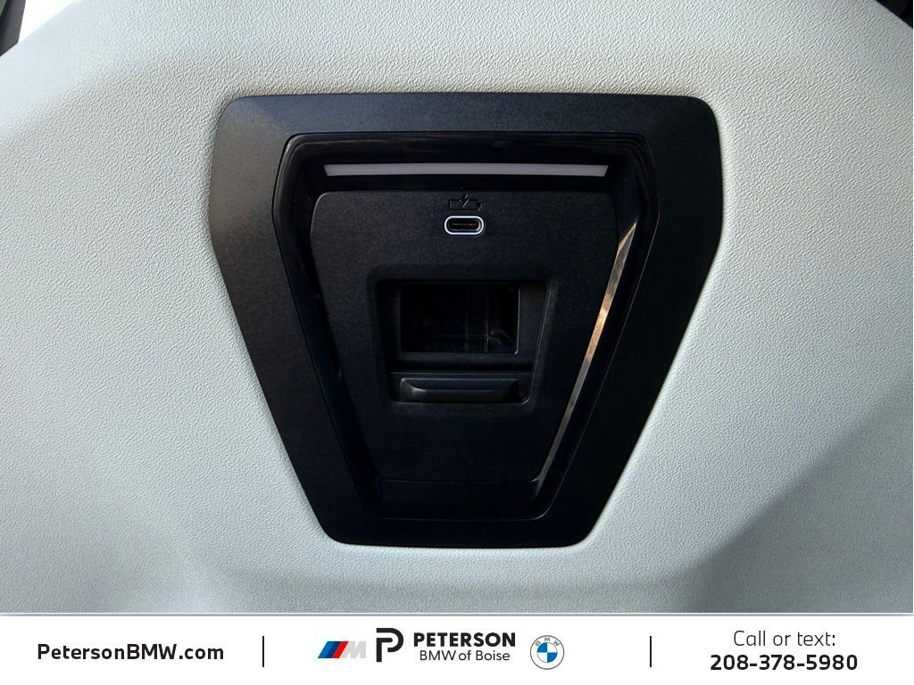 Used 2024 Oxide Grey Met BMW 530i image 22
