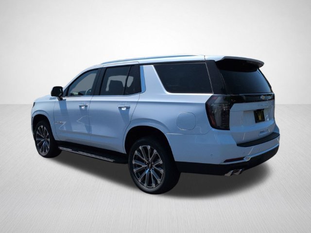 New 2026 Polar White Tricoat Chevrolet High Country image 8