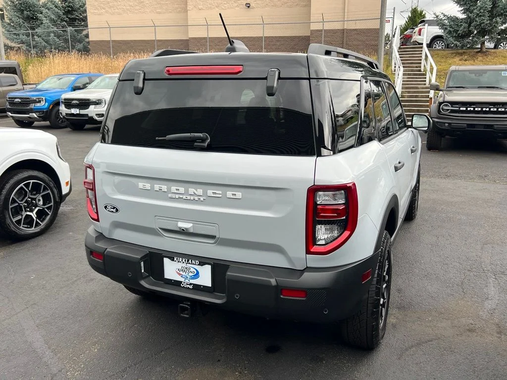 New 2026 Space White Metallic Ford Badlands® image 7