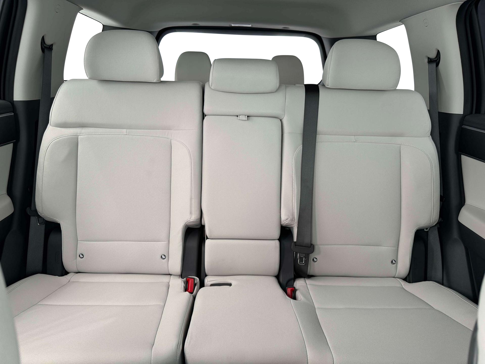 New 2026 Serenity White Hyundai SE FWD image 14