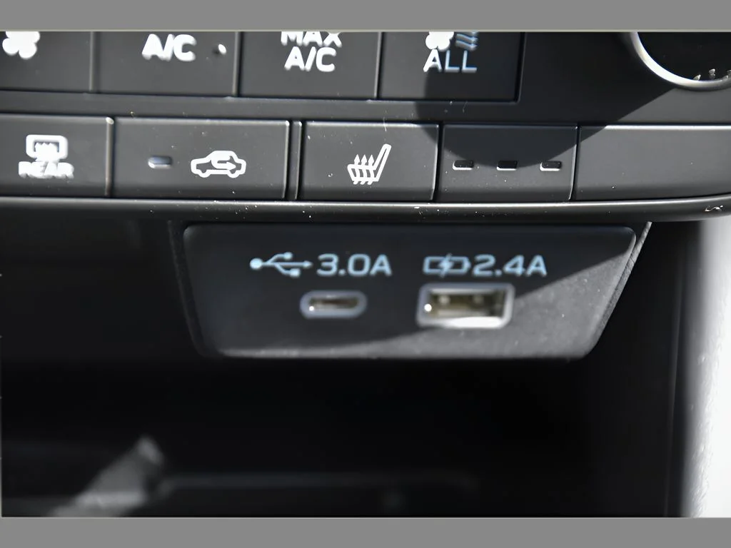 2026 Subaru Outback Limited - Photo 38