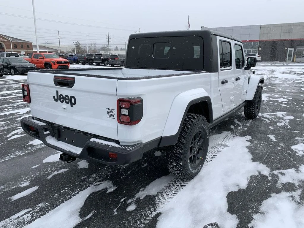 2026 Jeep Gladiator Willys - Photo 8